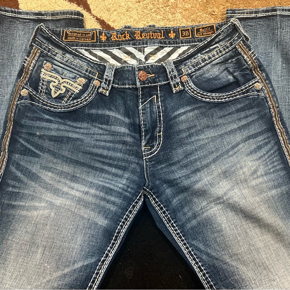 Mens Rock Revival 36/33 "Baltic" Look New-Med. Wash. Stylish whiskering